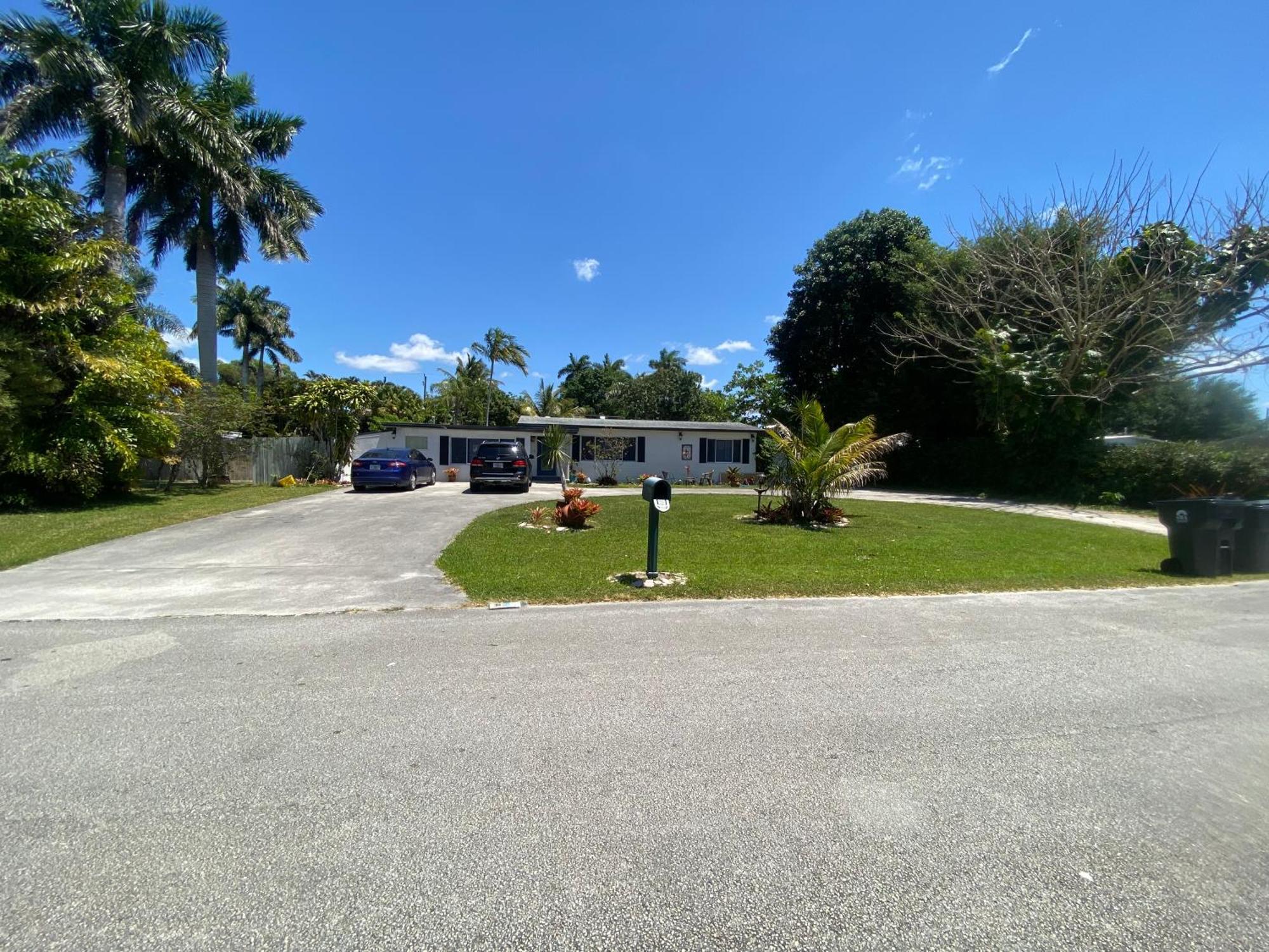 Private Retreat Villa Lake Worth Beach Exterior photo